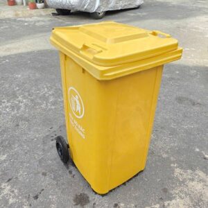 thung-rac-nhua-240L-day-11kg-mau-vang