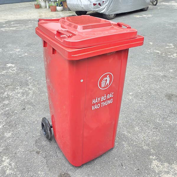 Thùng rác HDPE 240 lít dày 13kg màu đỏ thung-rac-nhua-240l-day-13kg-mau-do