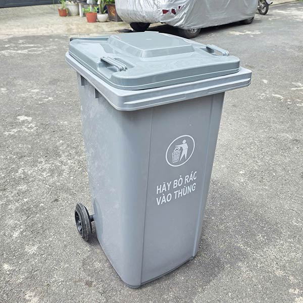 Thùng rác nhựa 240L 13kg dày màu xám thung-rac-nhua-240l-day-13kg-mau-xam