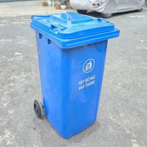 thung-rac-nhua-240l-day-13kg-mau-xanh-duong