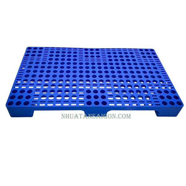 Pallet Nhựa Lót Sàn Kho Lạnh